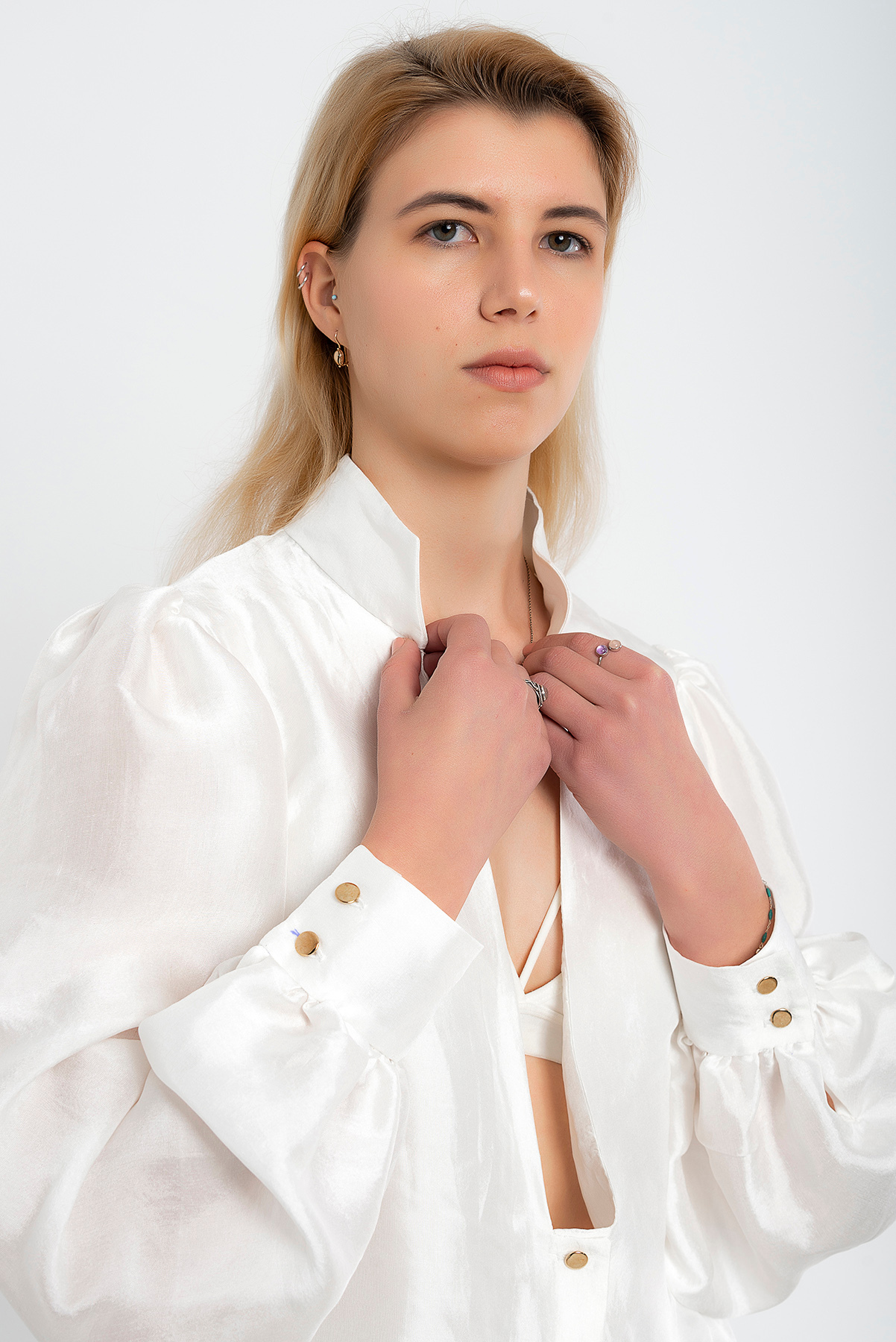 Musketeer Saf İpek Bluz