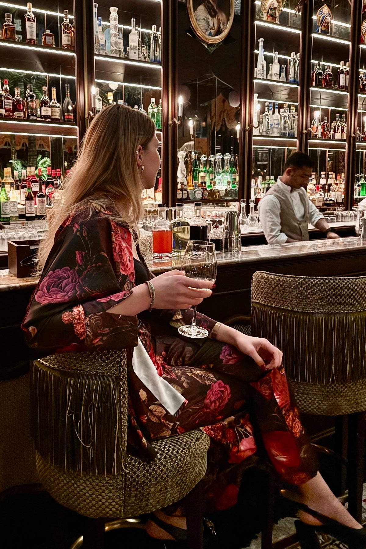 Nostaljik Çiçekli Saten Bluz