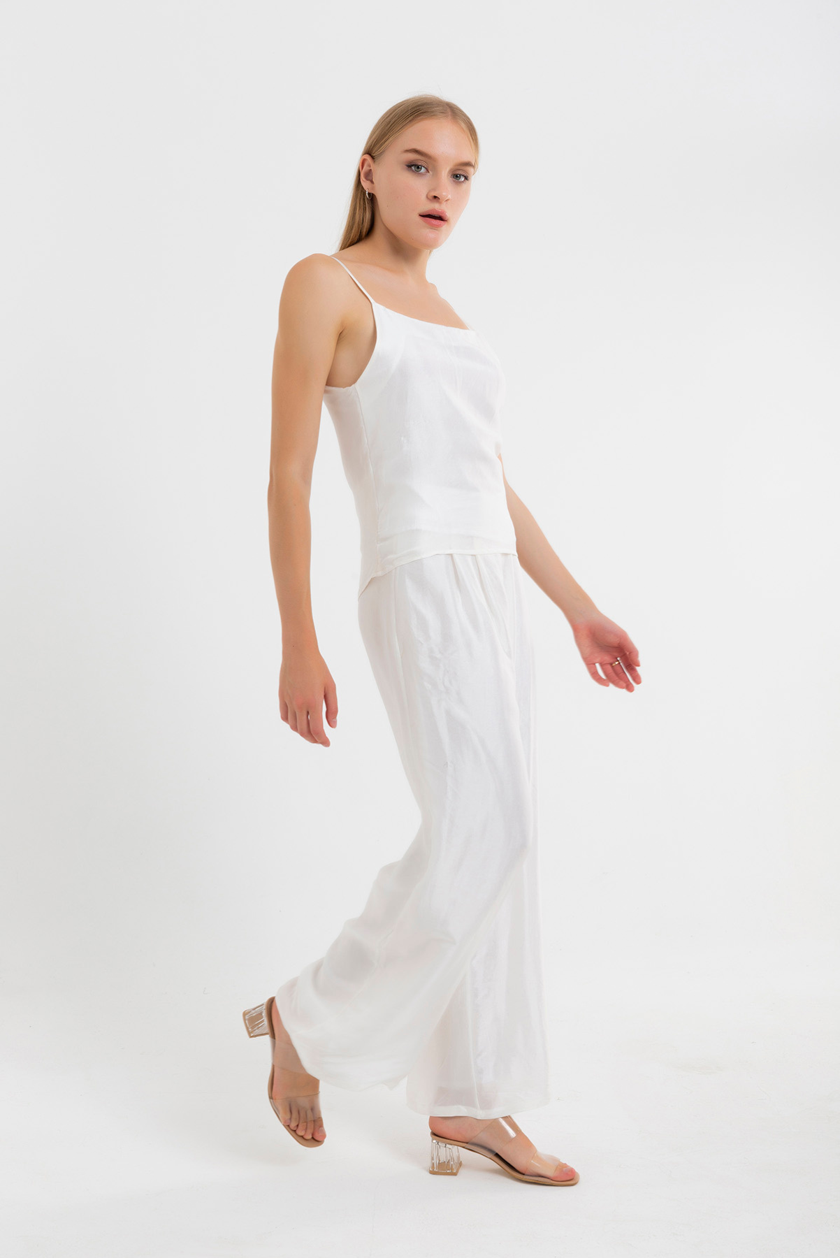 Saf Beyaz İpek Pantolon