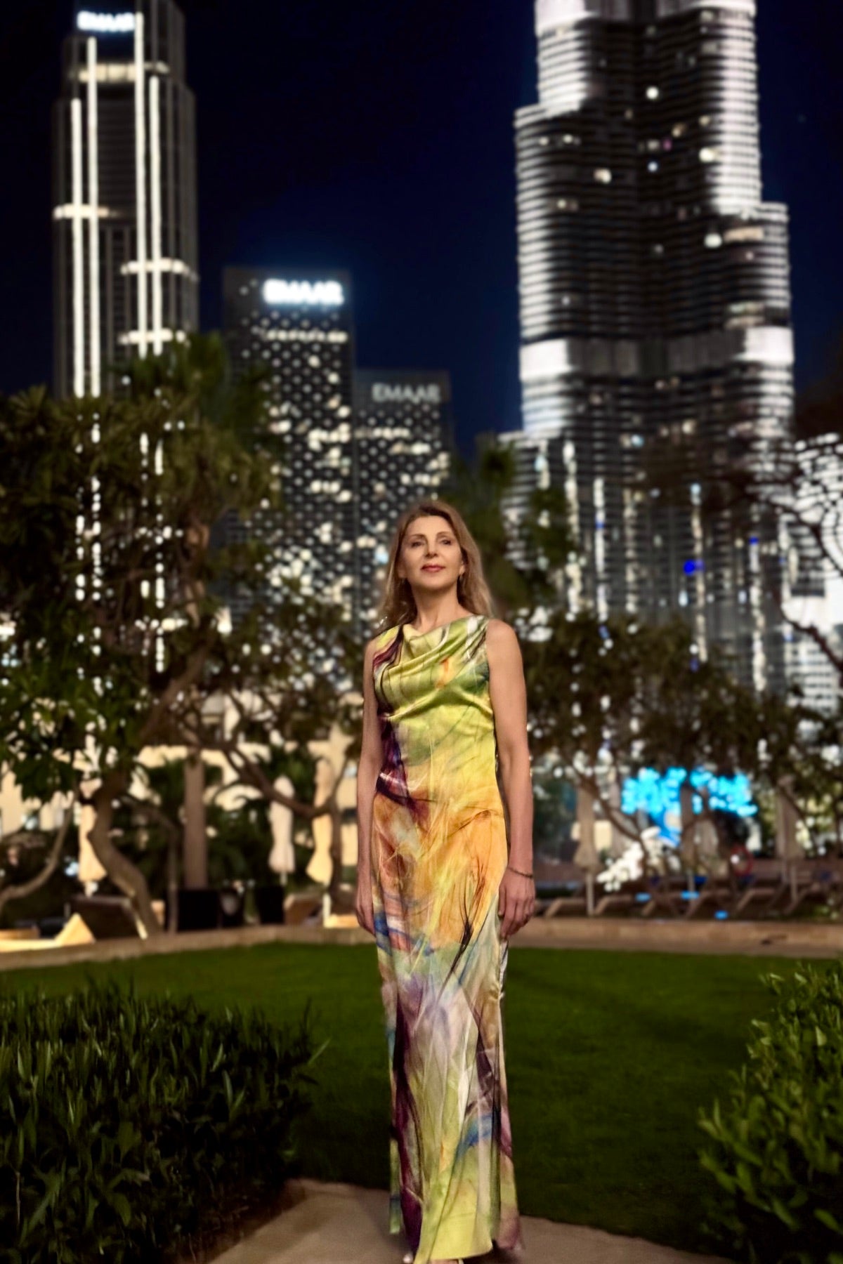 Dubaı Synthwave Saten Elbise