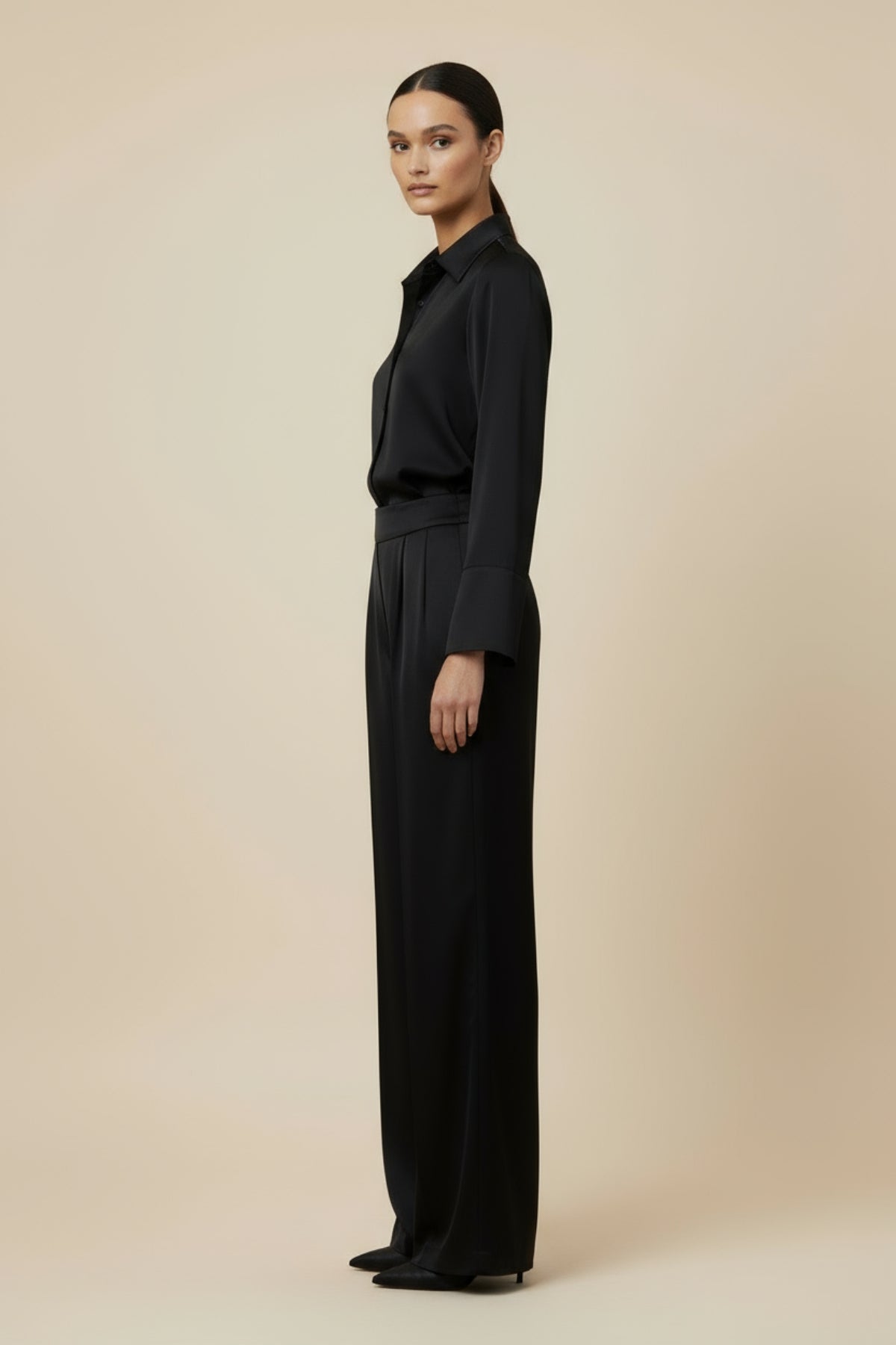 Noır İpeksi Saten Geniş Paça Pantolon